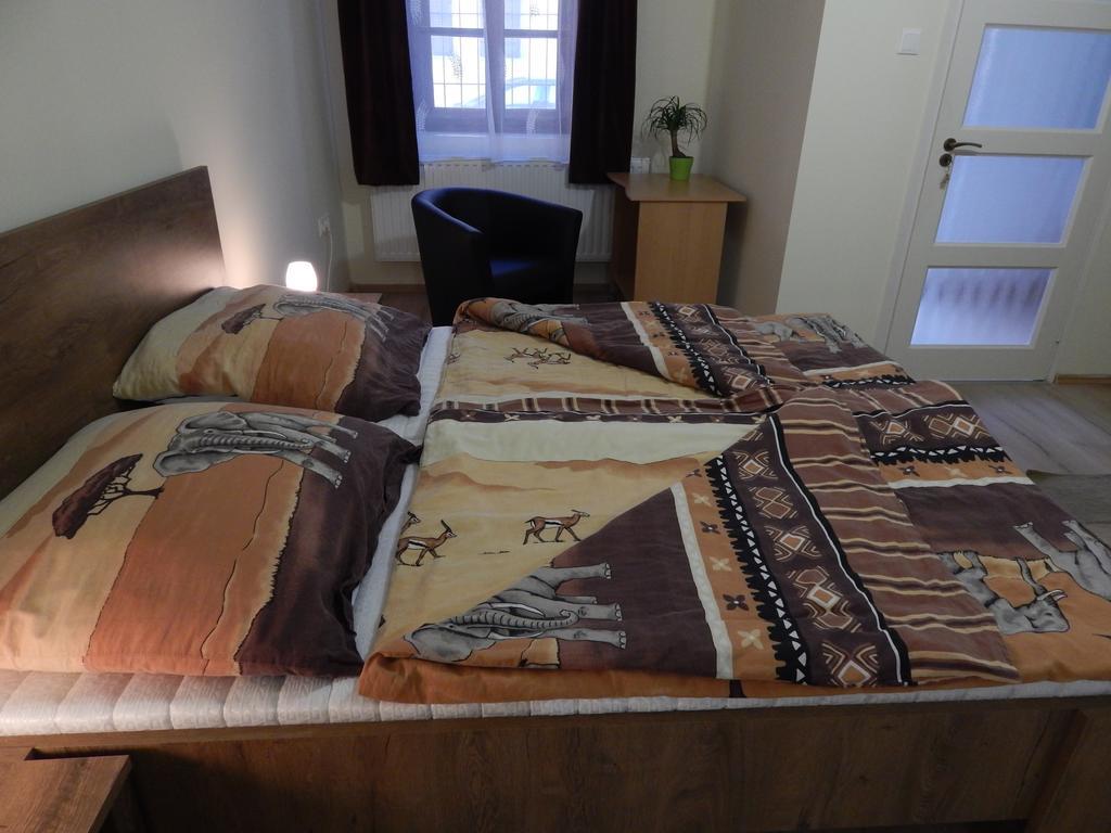 Csillagvirag Apartman Apartment โมชนมายารูวาร์ ภายนอก รูปภาพ